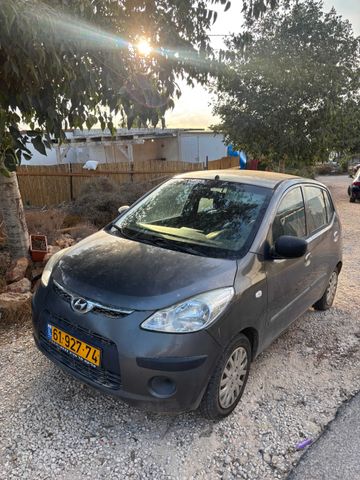 יונדאי i10