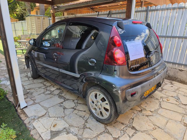 פיג'ו 107