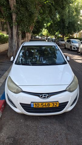 מודעת רכב יונדאי i20