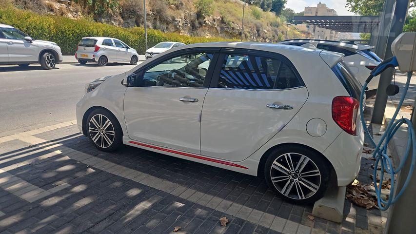 קיה פיקנטו