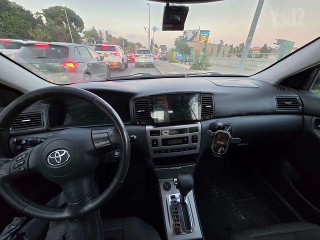 קורולה GLI RunX אוט׳ 1.6 (110 כ״ס)