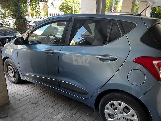 יונדאי i10