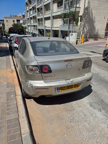 מאזדה 3