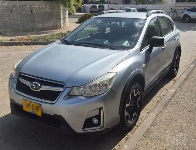 מודעת רכב סובארו XV