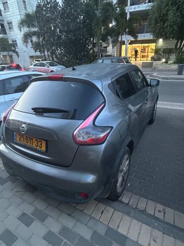 ניסאן ג'וק