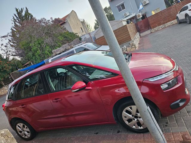 סיטרואן C4 פיקאסו