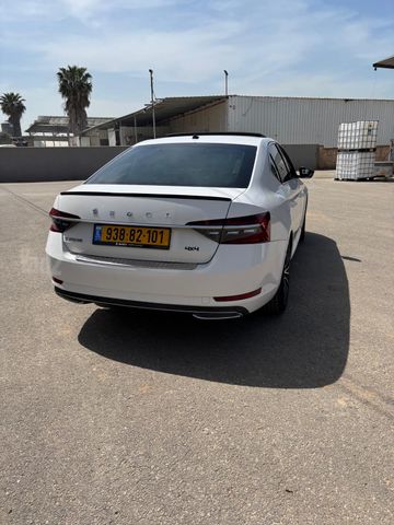 סקודה סופרב