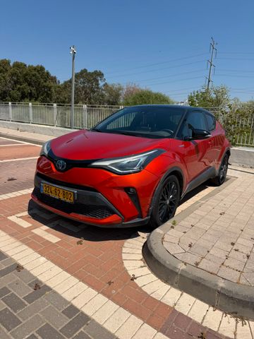 טויוטה C-HR