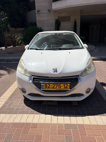 מודעת רכב פיג'ו 208