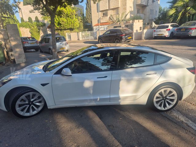 טסלה מודל 3