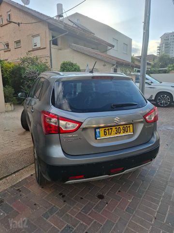 סוזוקי קרוסאובר