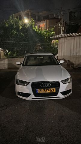 אאודי A4