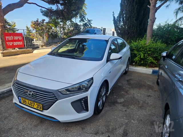 מודעת רכב יונדאי איוניק