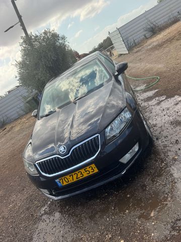 סקודה אוקטביה