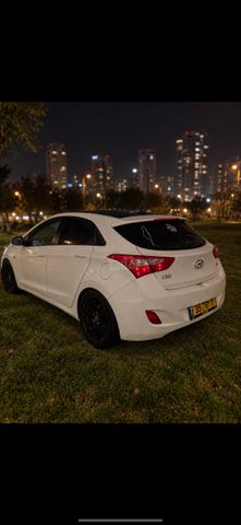 מודעת רכב יונדאי i30