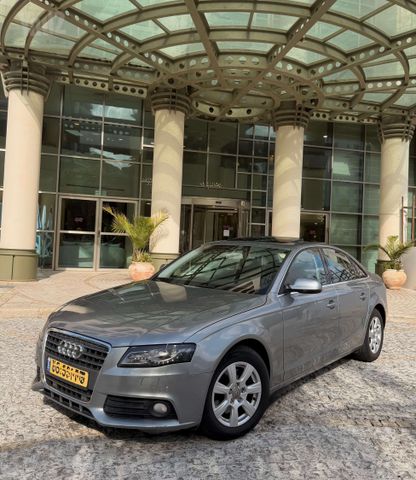 אאודי A4