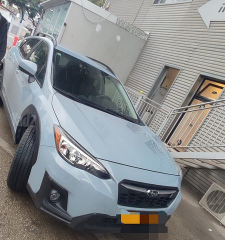 מודעת רכב סובארו XV