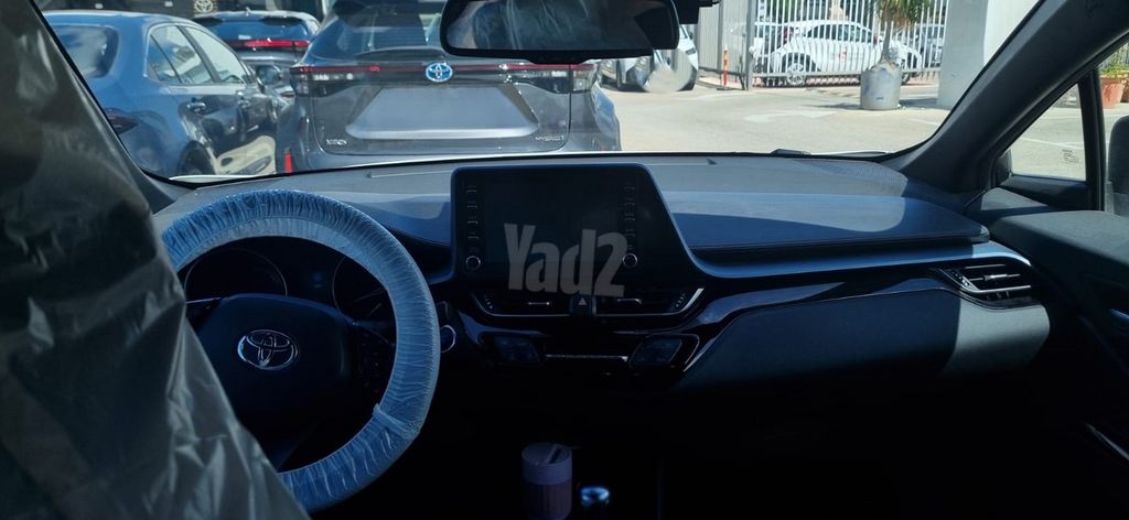 טויוטה C-HR