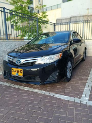 טויוטה קאמרי