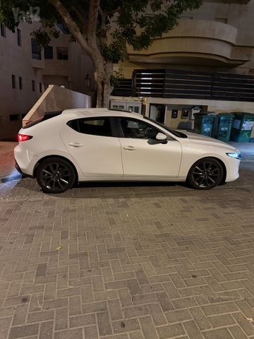 מאזדה 3