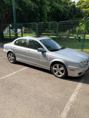 יגואר X-type