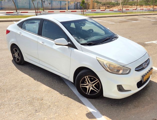 מודעת רכב יונדאי אקסנט i25