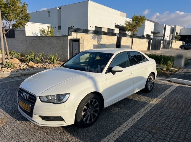 אאודי A3