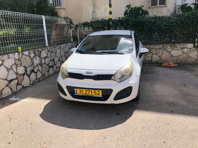 מודעת רכב קיה ריו