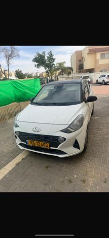 יונדאי i10