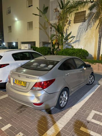 יונדאי אקסנט i25