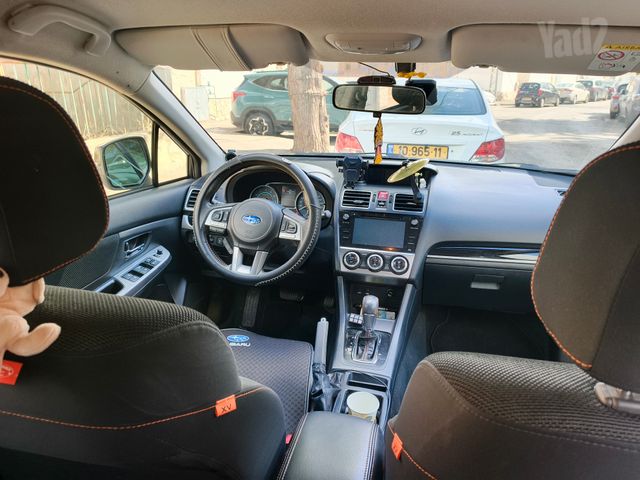 מודעת רכב סובארו XV
