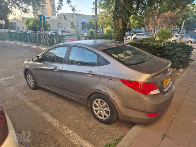 מודעת רכב יונדאי אקסנט i25