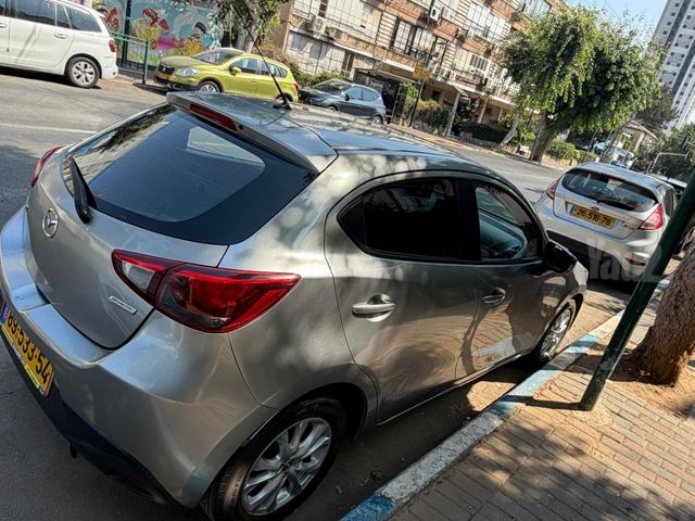 מאזדה 2