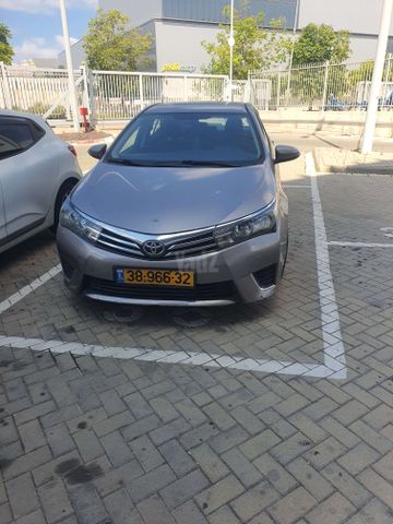 מודעת רכב טויוטה קורולה