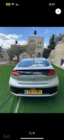 יונדאי איוניק
