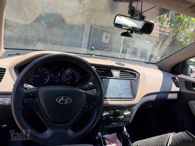 יונדאי i20