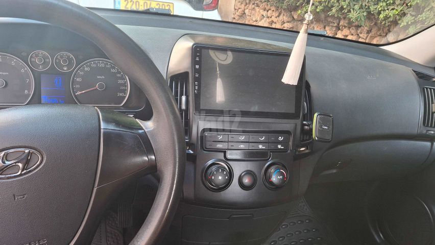 יונדאי i30