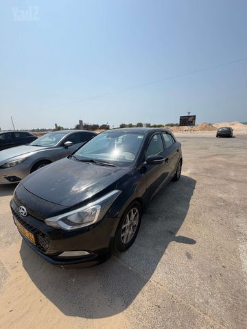 יונדאי i20