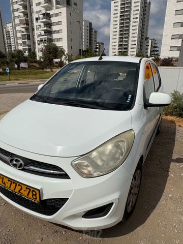 יונדאי i10