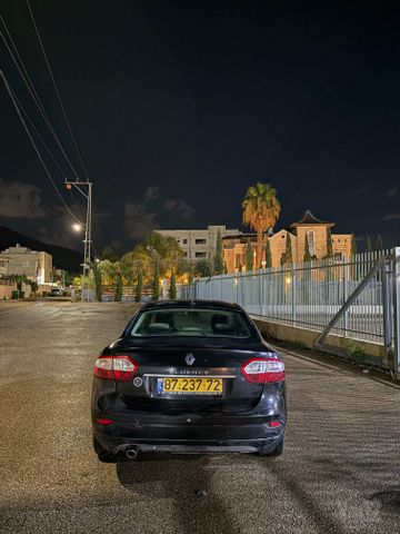רנו פלואנס
