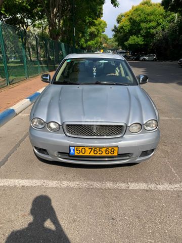 מודעת רכב יגואר X-type