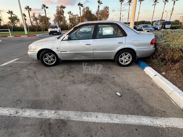 טויוטה קורולה