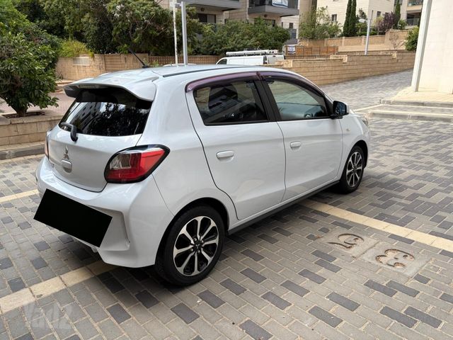 מיצובישי ספייס סטאר
