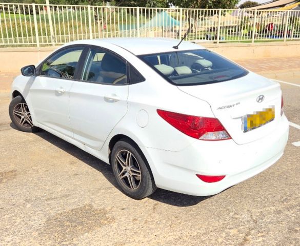 יונדאי אקסנט i25
