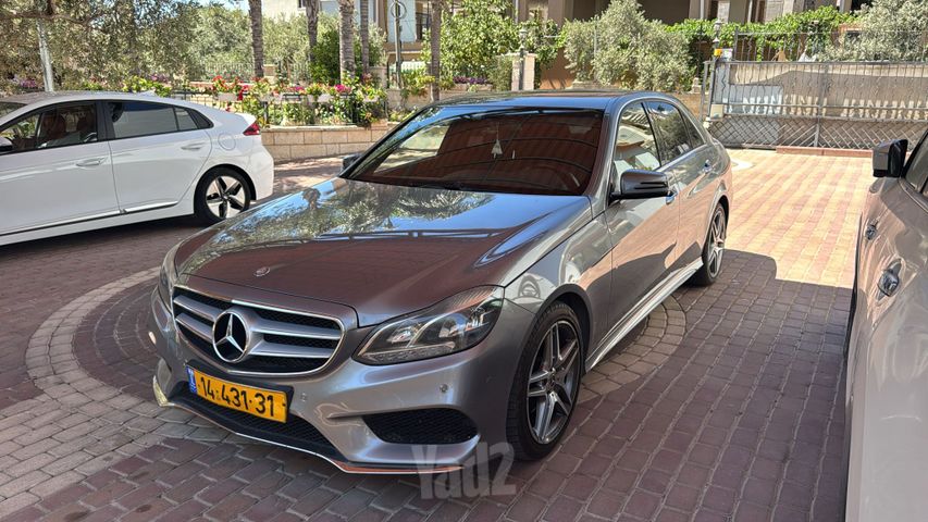 מודעת רכב מרצדס-בנץ E-class