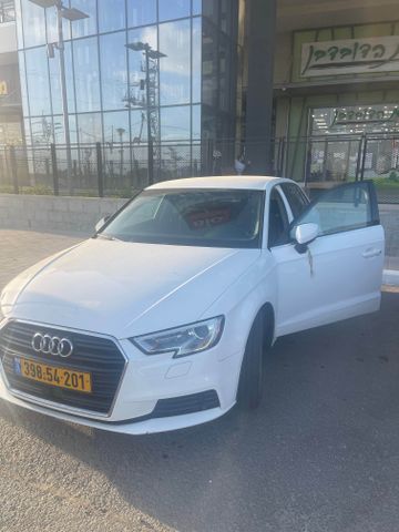 אאודי A3