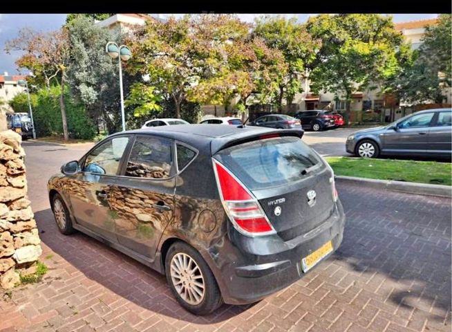 מודעת רכב יונדאי i30