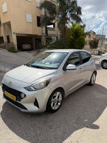 יונדאי i10