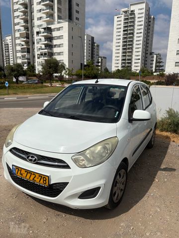 יונדאי i10