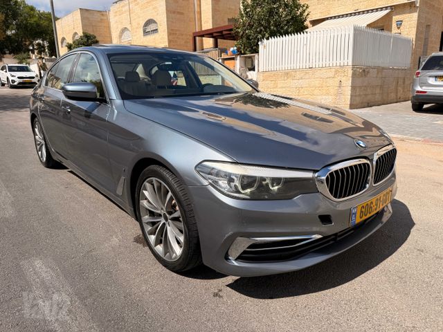 מודעת רכב ב מ וו סדרה 5